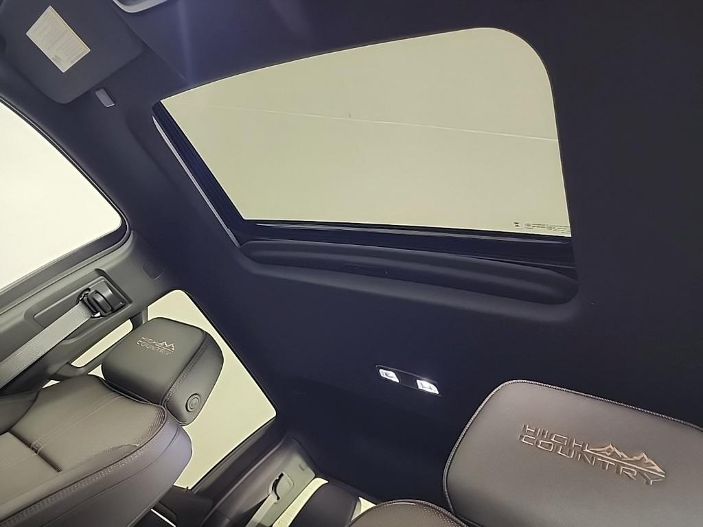 new 2025 Chevrolet Silverado 1500 car, priced at $62,572