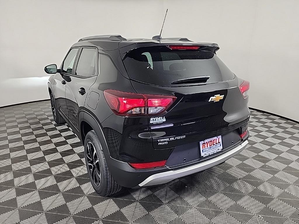 new 2025 Chevrolet TrailBlazer car, priced at $29,658