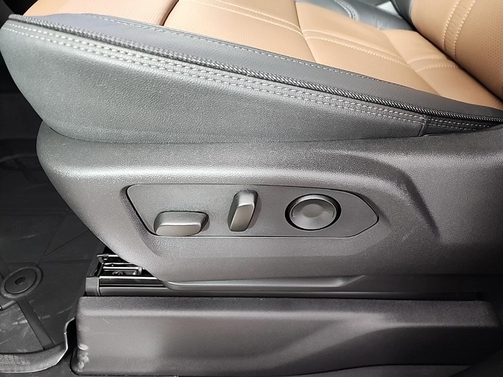 new 2025 Chevrolet Silverado 1500 car, priced at $64,258