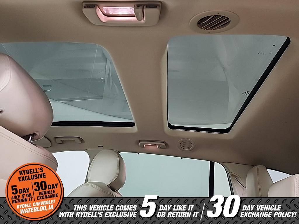 used 2014 Lincoln MKT car, priced at $13,991