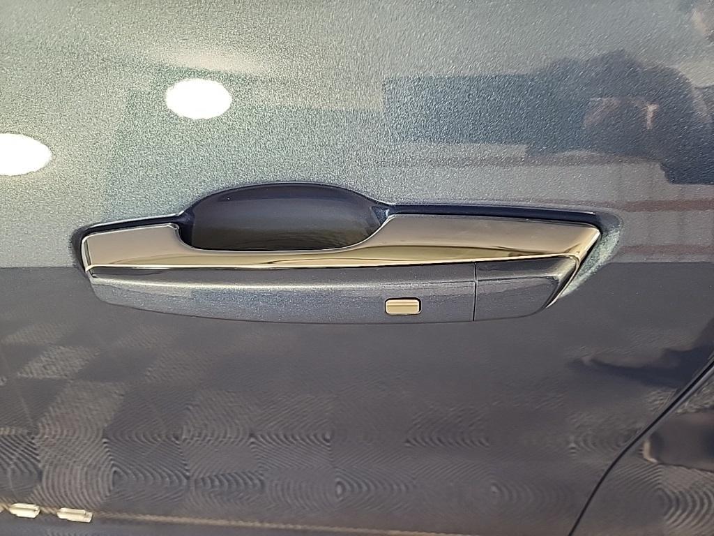 new 2026 Chevrolet Traverse car, priced at $61,519