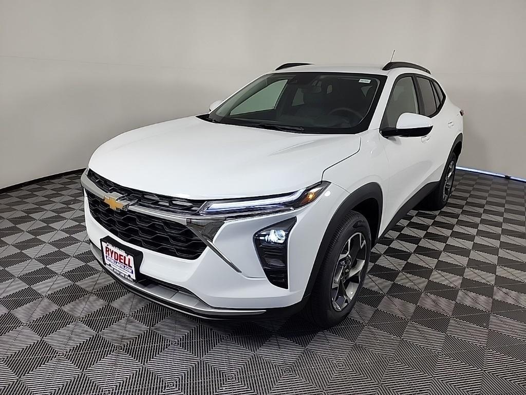 new 2025 Chevrolet Trax car, priced at $24,610