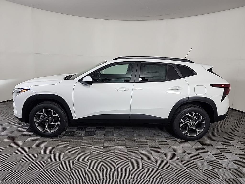 new 2025 Chevrolet Trax car, priced at $24,610