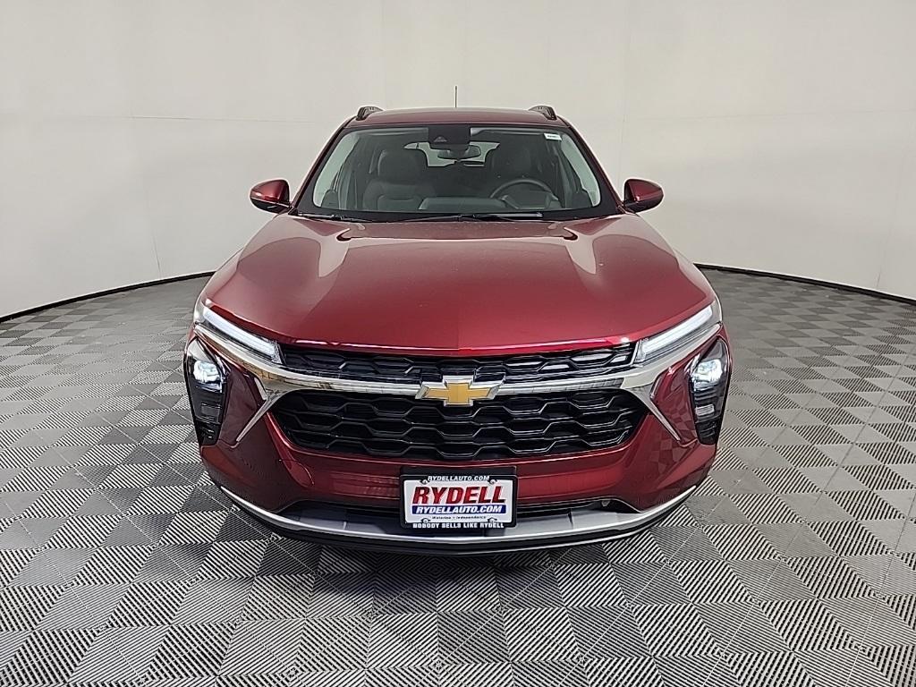 new 2025 Chevrolet Trax car, priced at $24,610