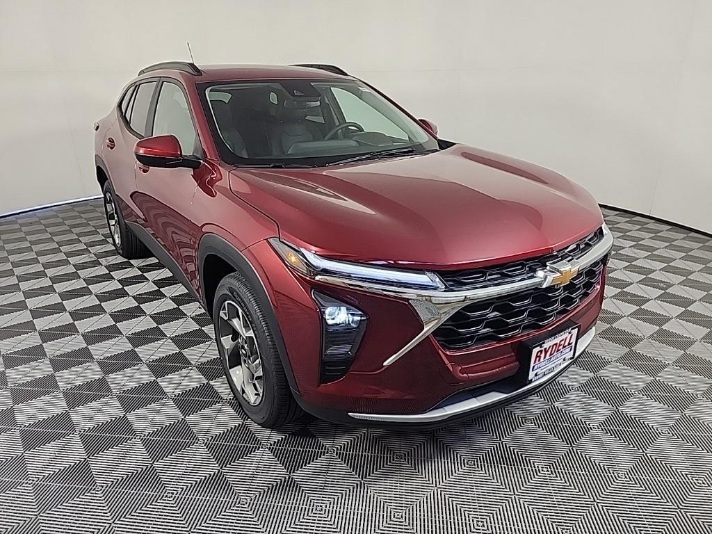 new 2025 Chevrolet Trax car, priced at $24,610
