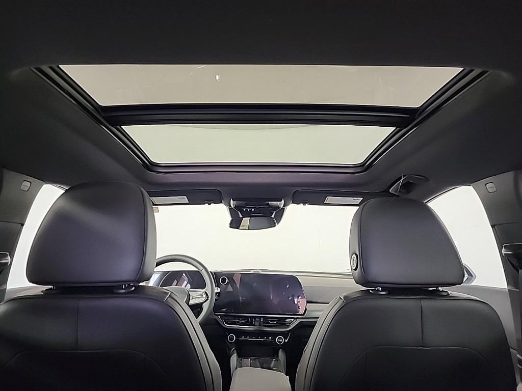 new 2025 Chevrolet Equinox EV car, priced at $38,380
