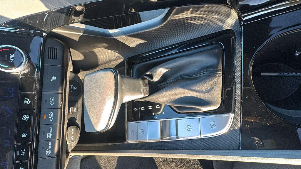 used 2024 Hyundai Elantra car, priced at $21,995