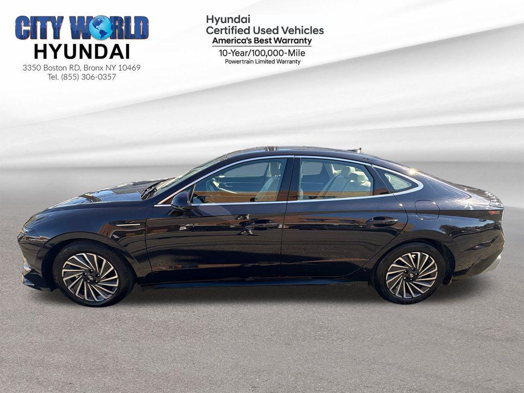 used 2024 Hyundai Sonata Hybrid car, priced at $27,900