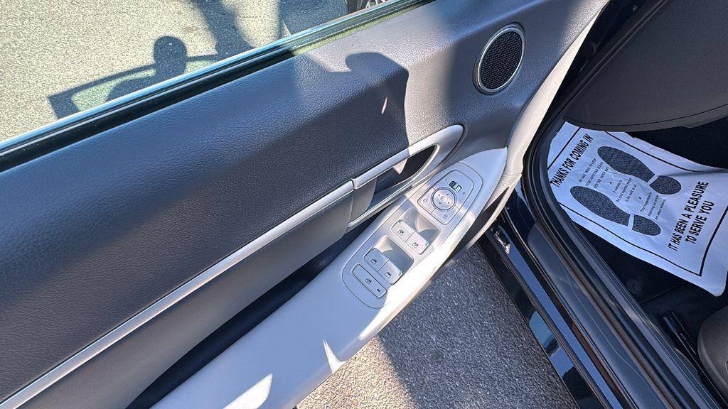 used 2024 Hyundai Sonata Hybrid car, priced at $27,900