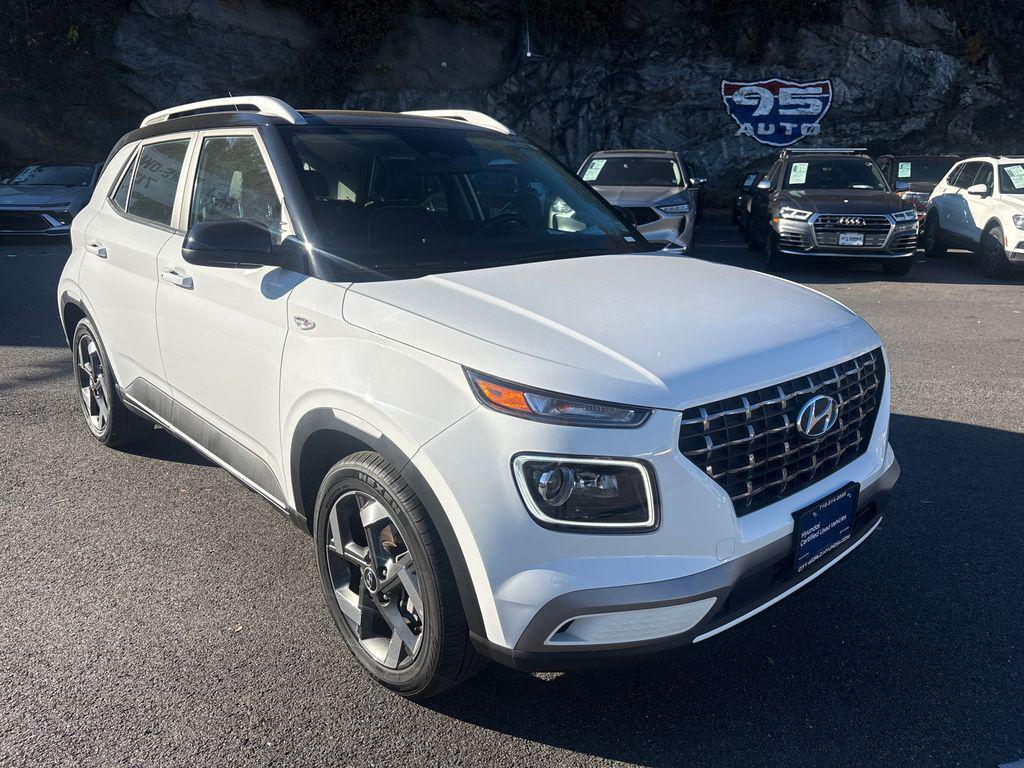 used 2024 Hyundai Venue car, priced at $21,017