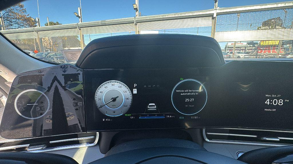 used 2024 Hyundai ELANTRA HEV car, priced at $25,995