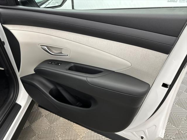 new 2025 Hyundai Tucson car, priced at $34,905