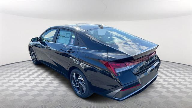 new 2024 Hyundai Elantra car, priced at $29,552