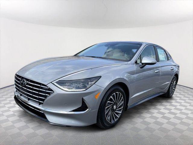 used 2023 Hyundai Sonata Hybrid car, priced at $30,596