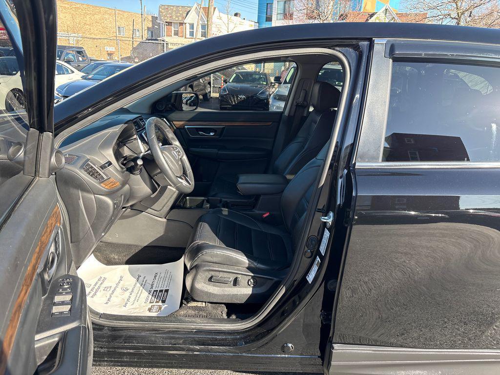 used 2021 Honda CR-V car, priced at $25,000