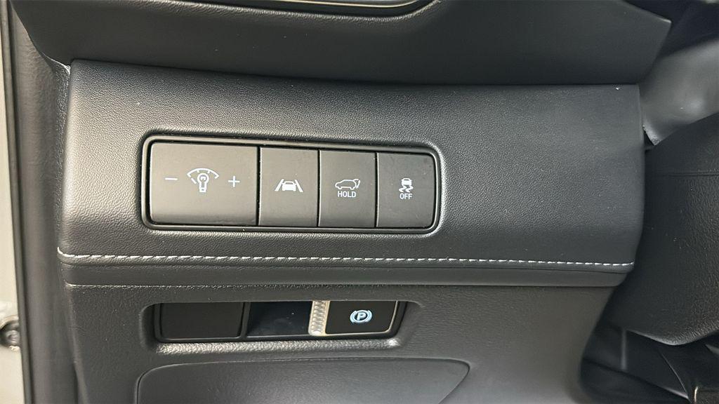 used 2023 Hyundai Santa Fe car, priced at $29,319