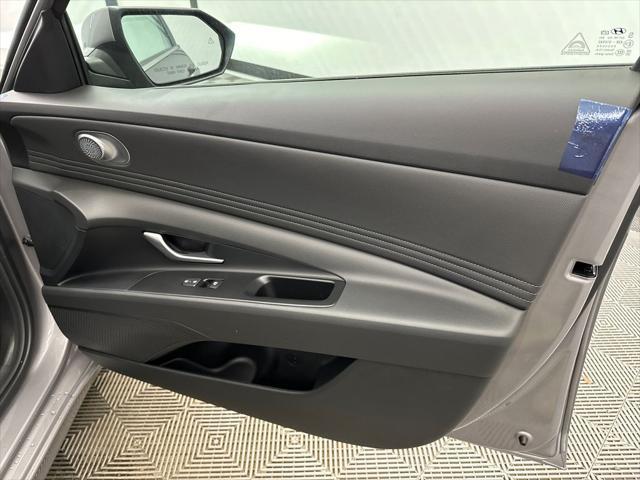 new 2025 Hyundai Elantra car, priced at $27,470
