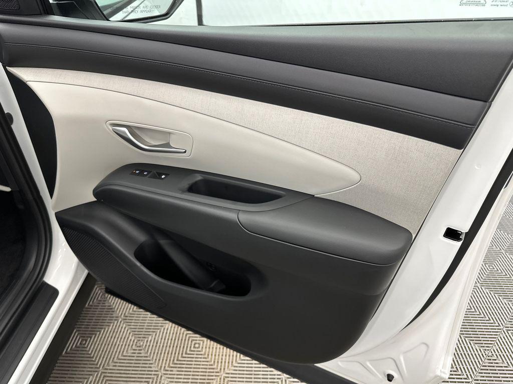 new 2025 Hyundai Tucson car, priced at $34,261