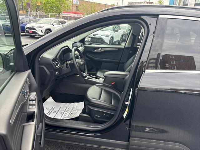 used 2022 Ford Escape car, priced at $25,525