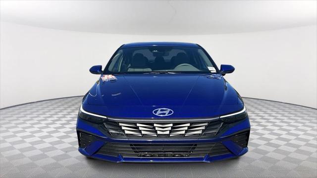 new 2024 Hyundai Elantra car, priced at $25,010