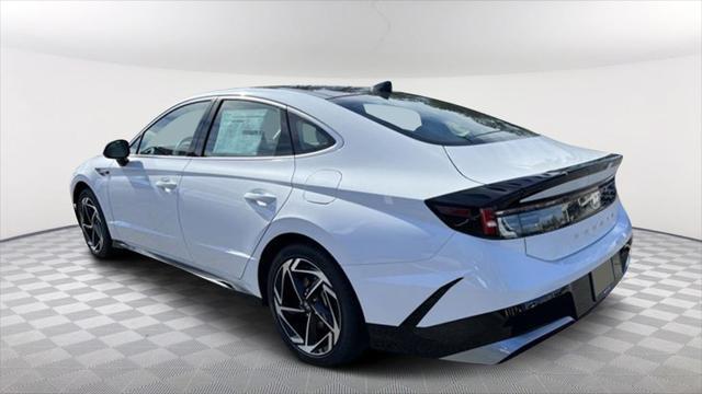 new 2024 Hyundai Sonata car, priced at $30,033