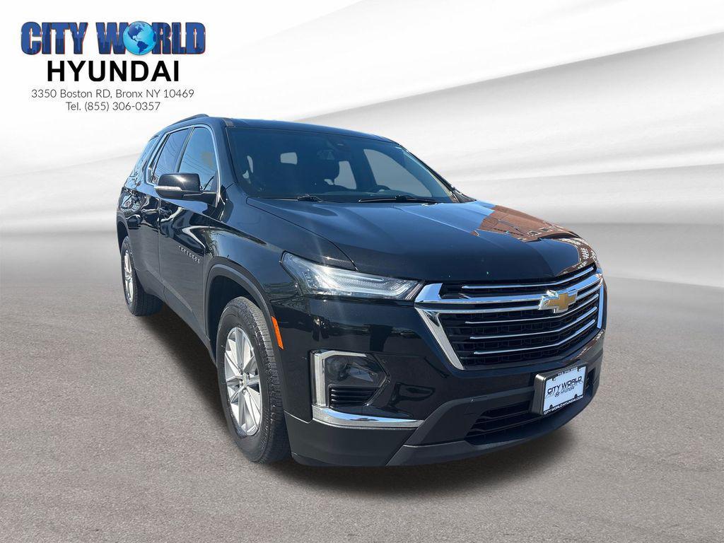 used 2022 Chevrolet Traverse car, priced at $27,000