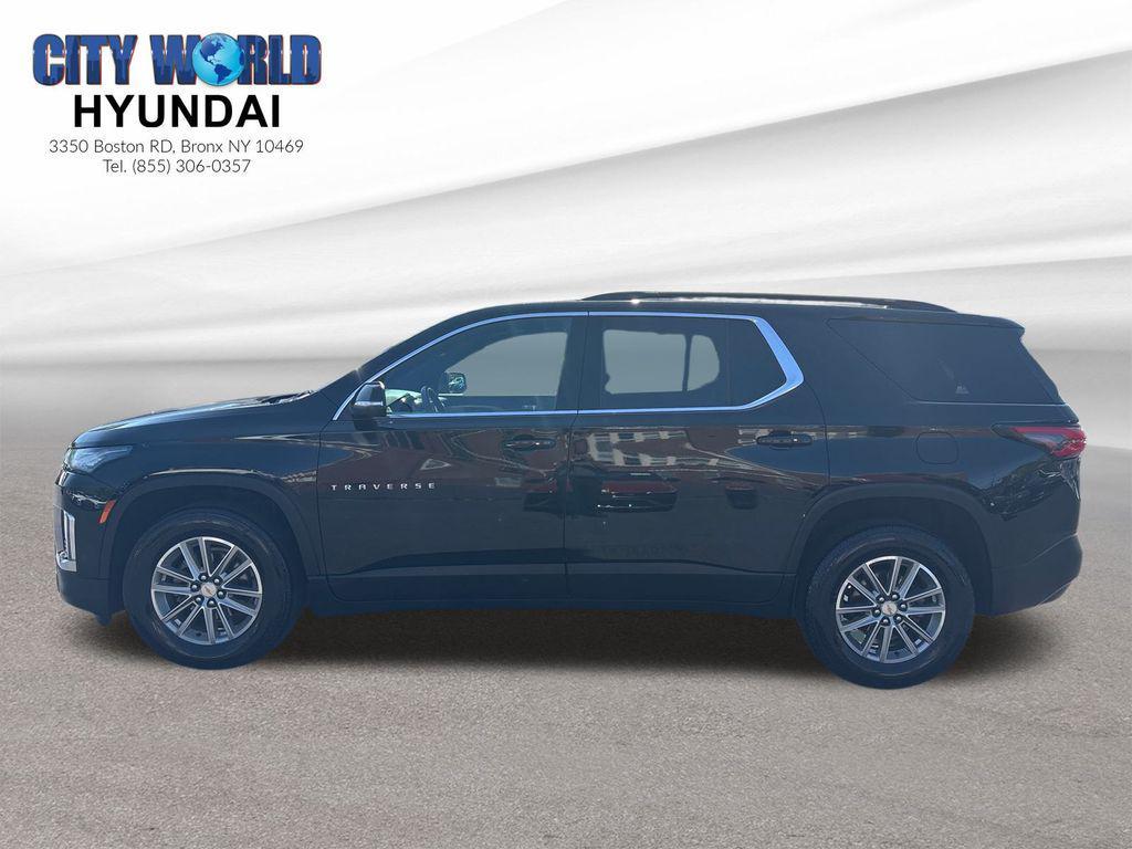 used 2022 Chevrolet Traverse car, priced at $27,000