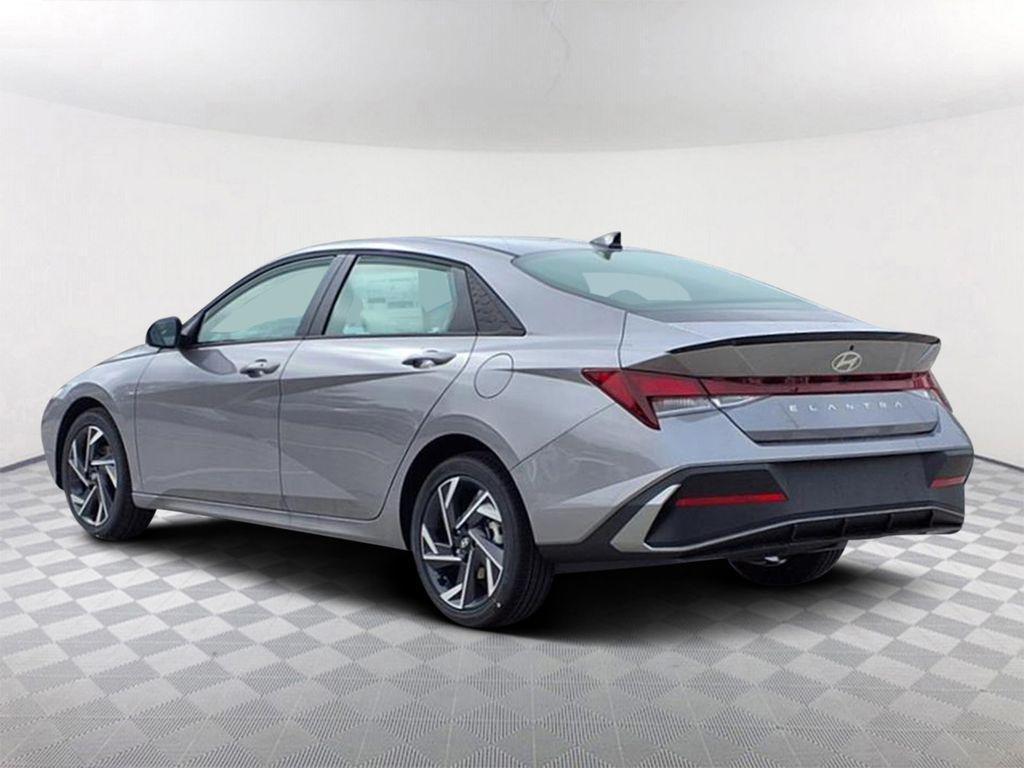 new 2025 Hyundai Elantra car, priced at $22,435