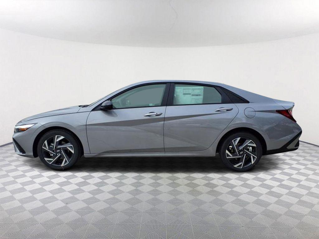 new 2025 Hyundai Elantra car, priced at $22,435