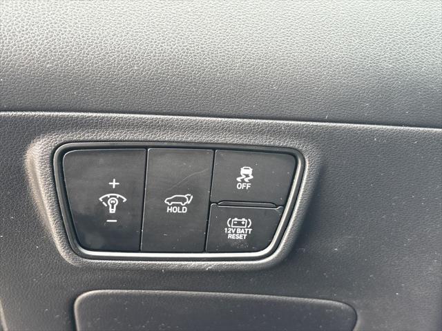 used 2022 Hyundai TUCSON Hybrid car, priced at $24,022