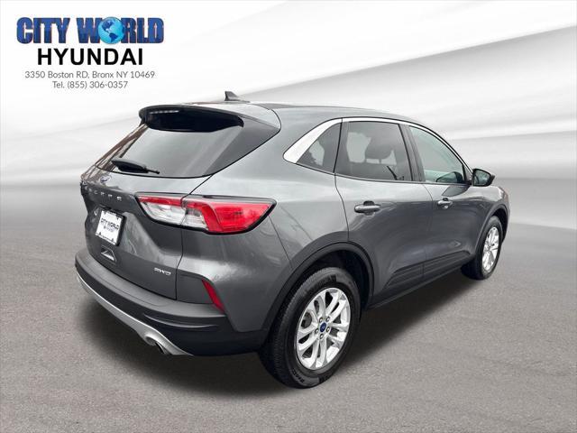 used 2022 Ford Escape car, priced at $21,995
