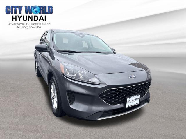 used 2022 Ford Escape car, priced at $21,995