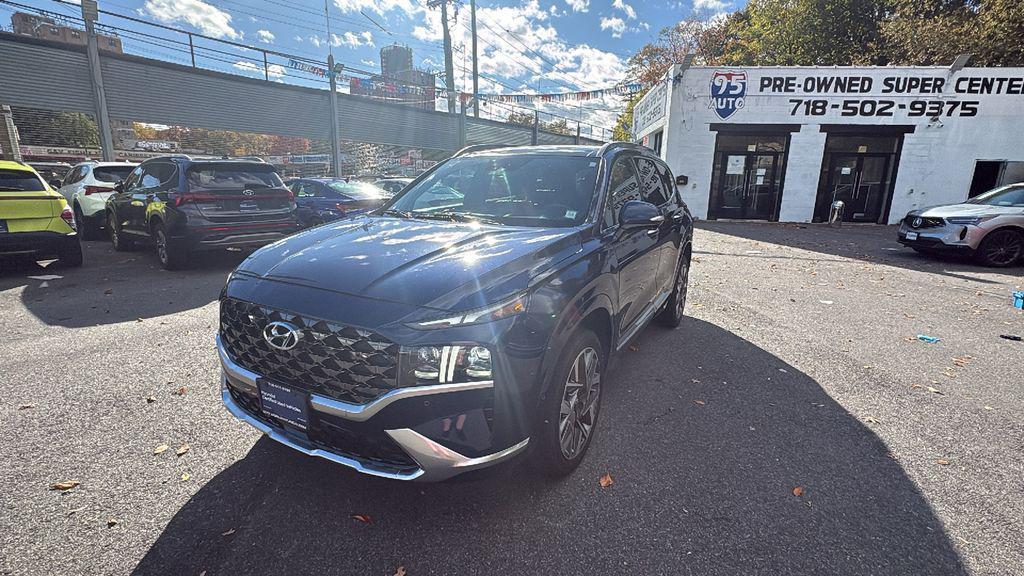 used 2022 Hyundai Santa Fe car, priced at $24,995