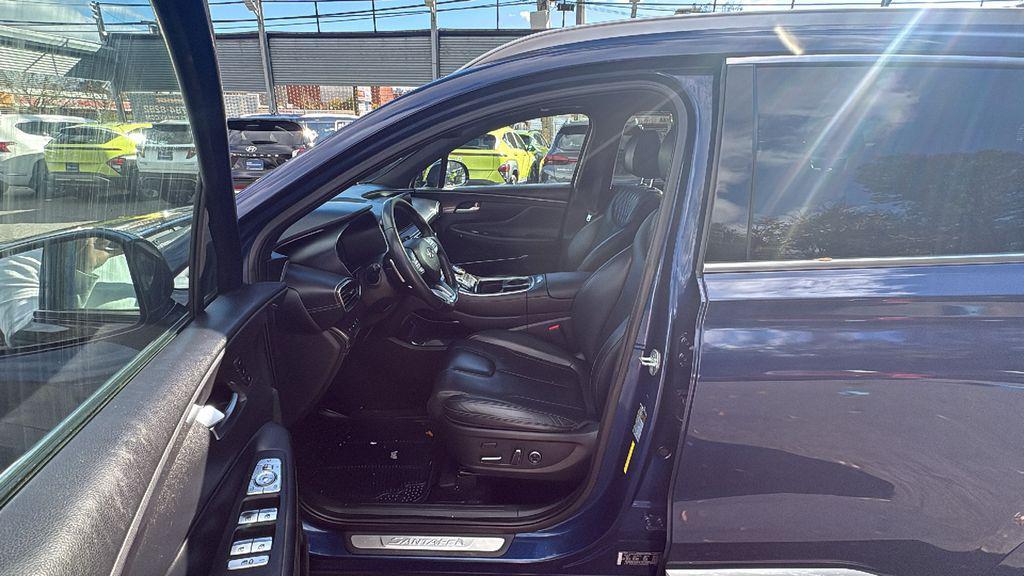 used 2022 Hyundai Santa Fe car, priced at $24,995