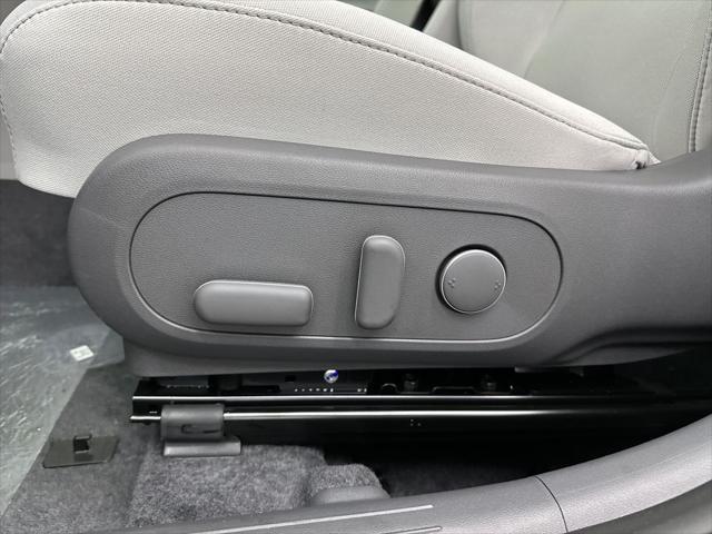 new 2025 Hyundai Kona car, priced at $30,085