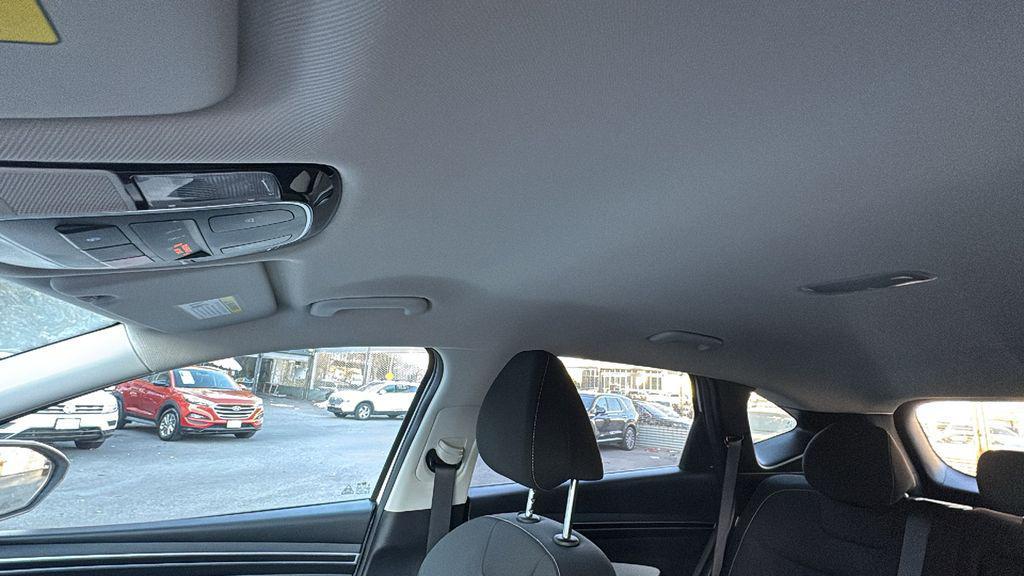 used 2024 Hyundai TUCSON Hybrid car, priced at $29,995