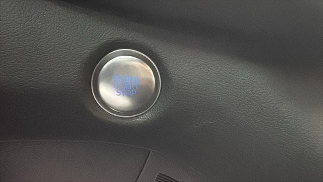 used 2021 Hyundai Santa Fe car, priced at $20,238