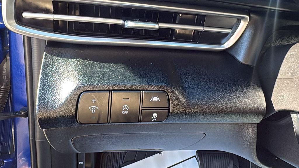 used 2022 Hyundai Elantra car, priced at $16,753