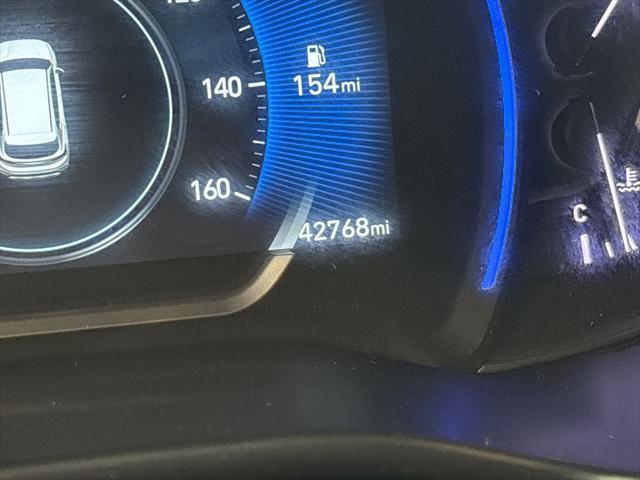 used 2019 Hyundai Santa Fe car, priced at $17,914
