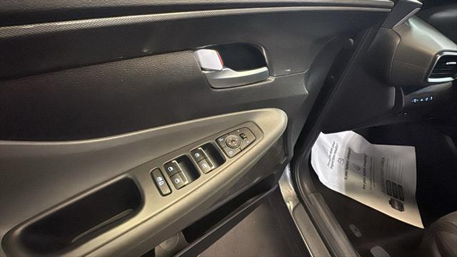 used 2021 Hyundai Santa Fe car, priced at $20,314