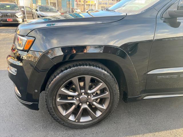 used 2018 Jeep Grand Cherokee car, priced at $25,277