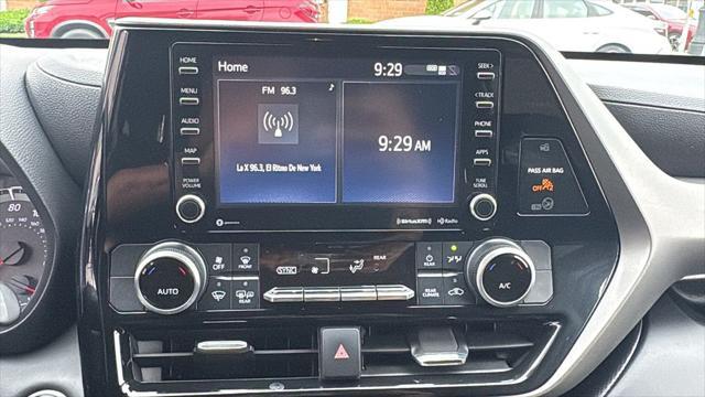 used 2021 Toyota Highlander car, priced at $27,730
