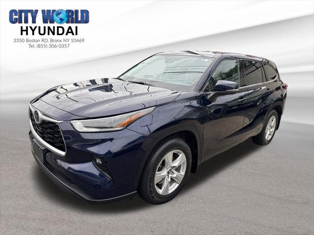 used 2021 Toyota Highlander car, priced at $27,730