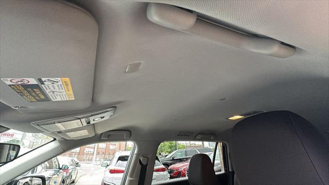 used 2021 Toyota Highlander car, priced at $27,730