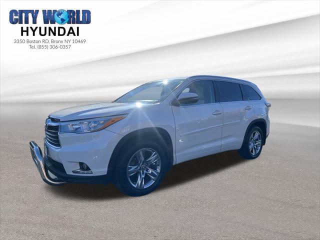 used 2016 Toyota Highlander car, priced at $22,557