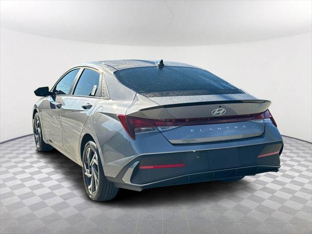 new 2025 Hyundai Elantra car, priced at $23,343