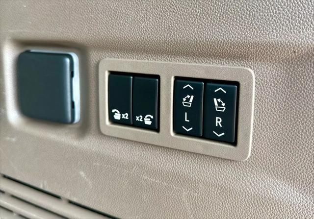 used 2021 GMC Yukon XL car, priced at $42,900