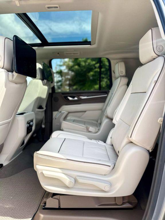 used 2021 GMC Yukon XL car, priced at $42,900
