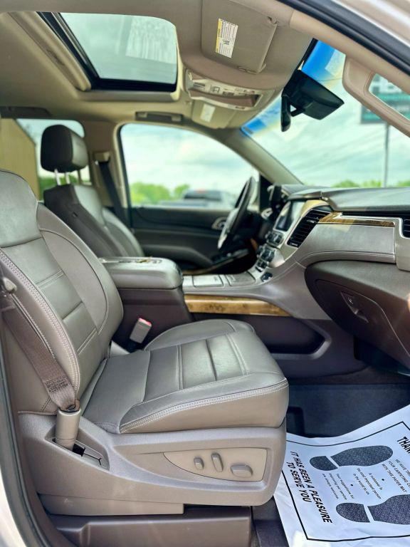 used 2017 GMC Yukon car, priced at $28,900