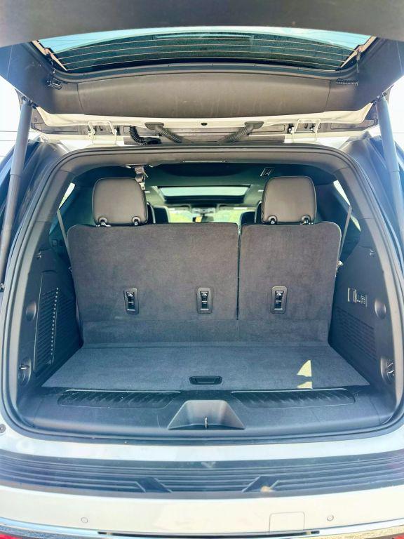 used 2022 GMC Yukon car